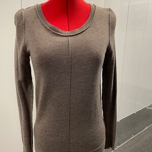 Women's Cynthia Rowley Heather Brown Fine Merino Wool Long Sleeved Top, Size Med